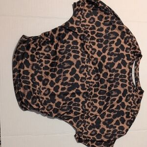 Scrunch Leopard Print Women's Top